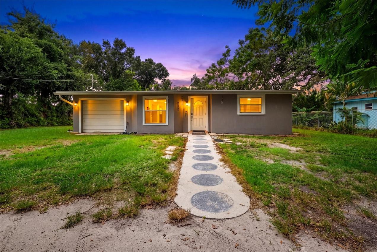 3031 Kirby Ln., Sarasota, FL 34234