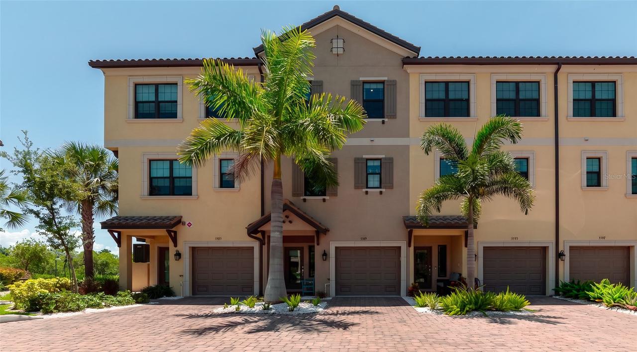 5589 Cannes Cir. #4-102, Sarasota, FL 34231