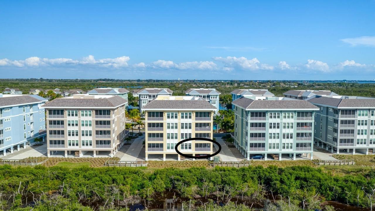 384 Aruba Cir. #102, Bradenton, FL 34209