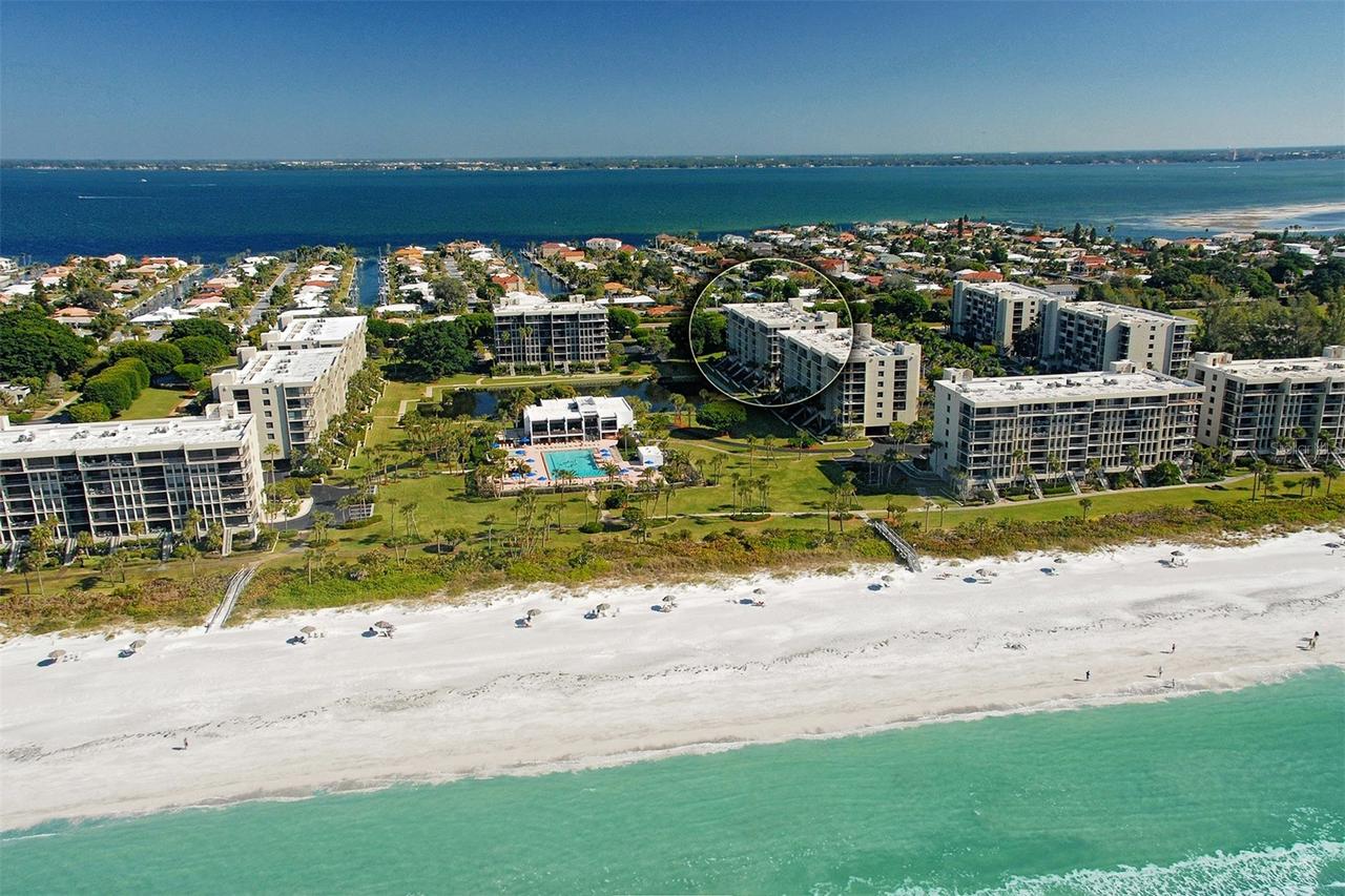 1095 Gulf Of Mexico Dr. #104, Longboat Key, FL 34228