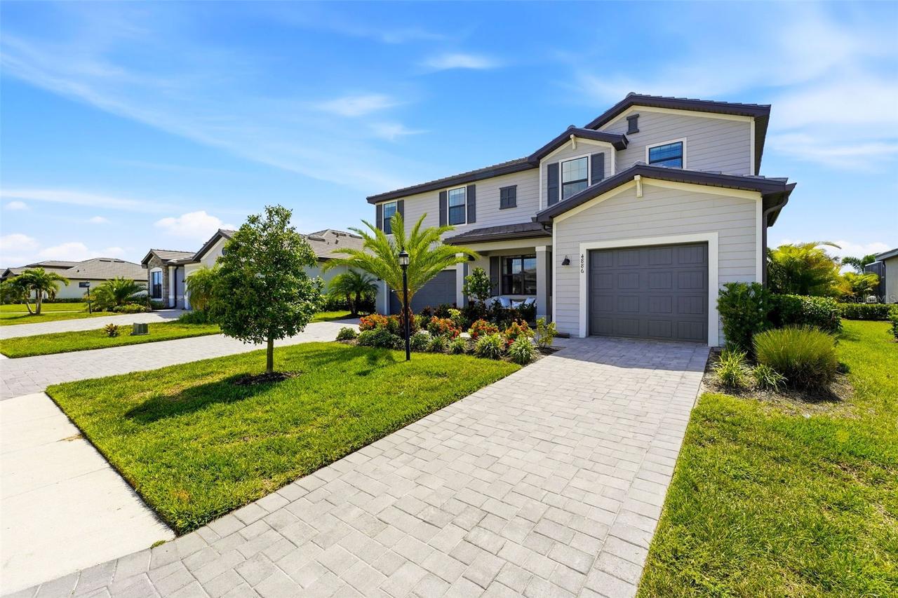 4886 Seafoam Tr., Bradenton, FL 34211