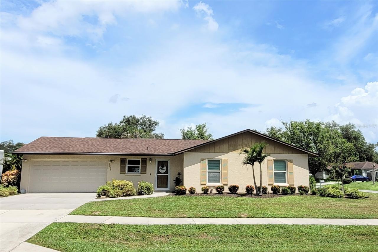 3885 47th St., Sarasota, FL 34235
