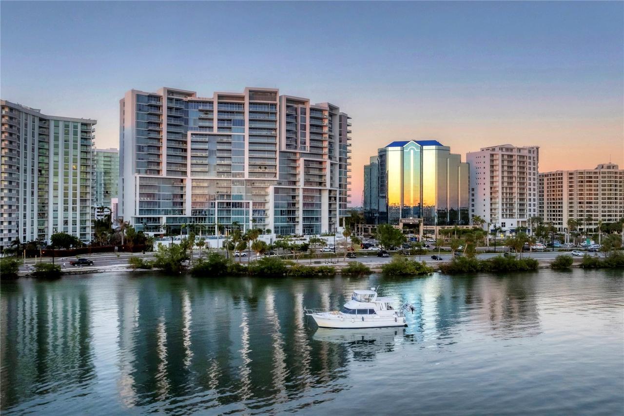 1155 N Gulfstream Ave. #908, Sarasota, FL 34236