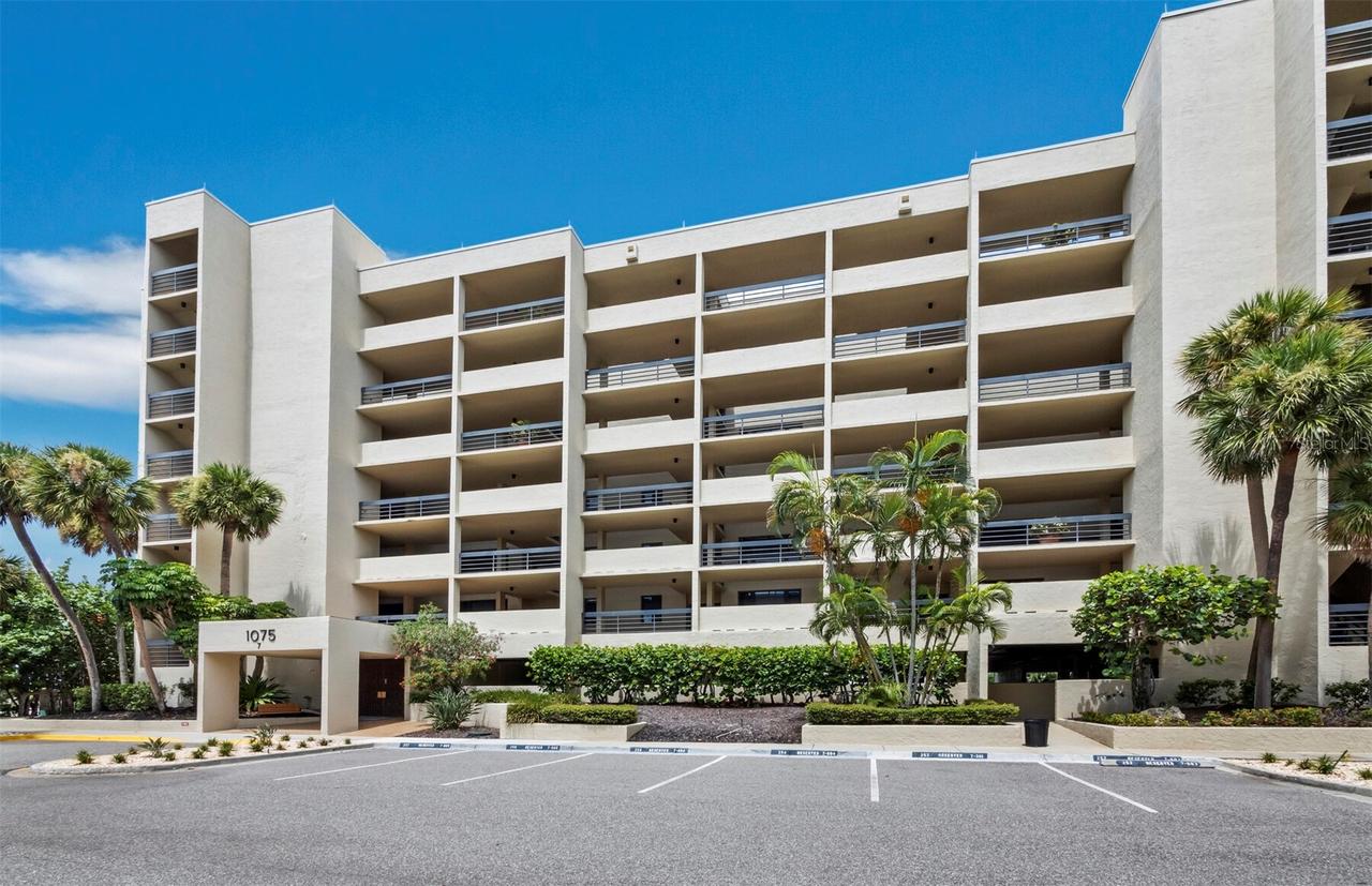 1075 Gulf Of Mexico Dr. #205, Longboat Key, FL 34228