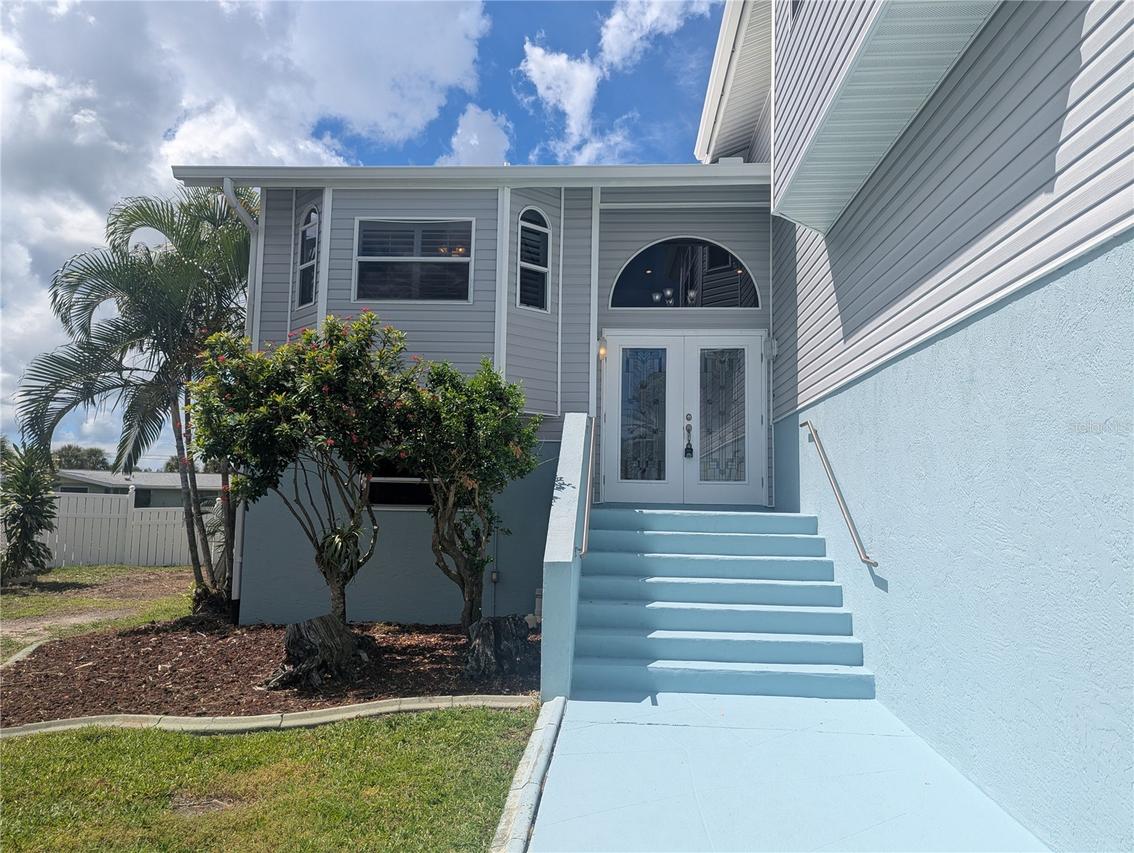 1167 Exeter Cir., Englewood, FL 34224