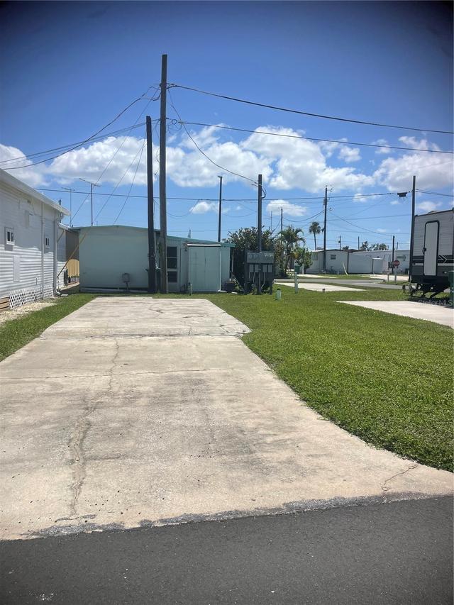 9 Tennessee St., Palmetto, FL 34221