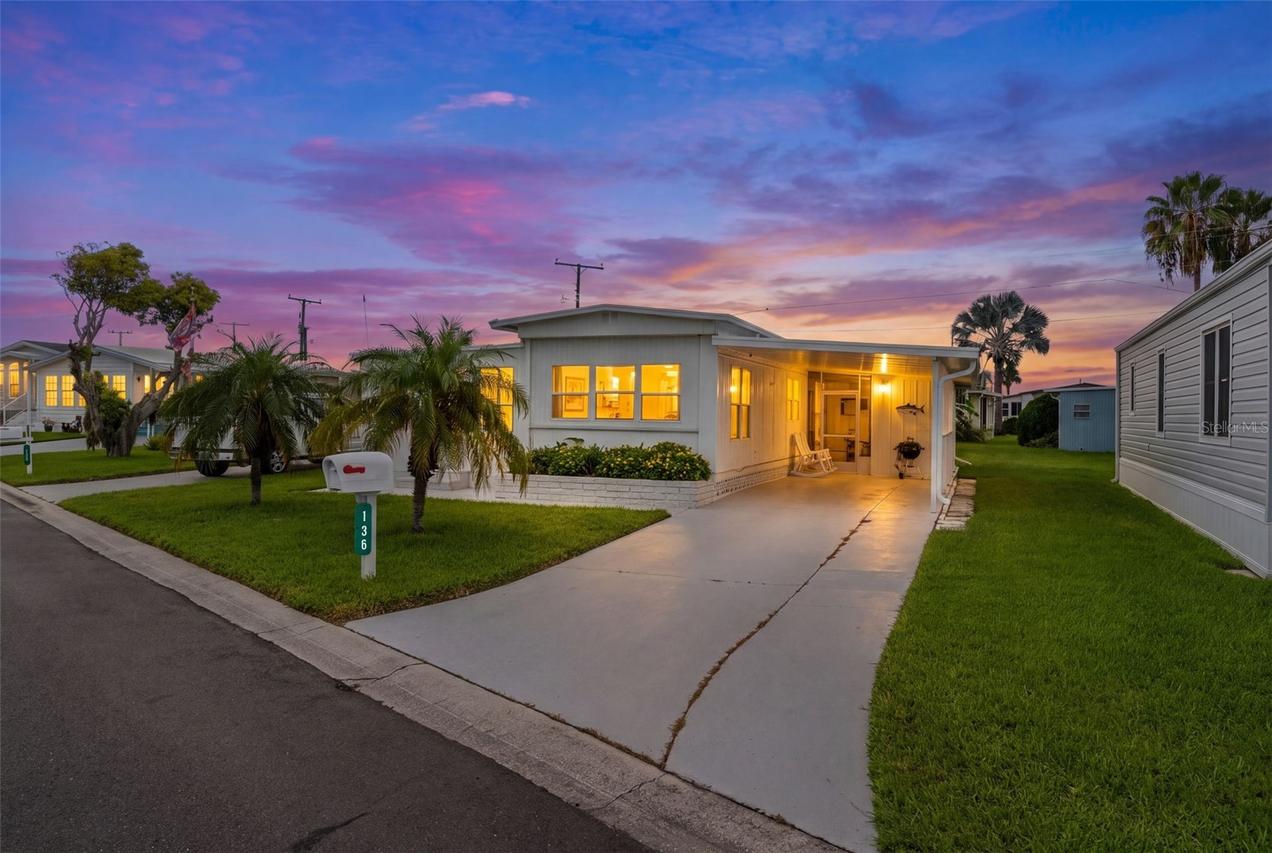 136 Lakeview Dr. Dr., Palmetto, FL 34221
