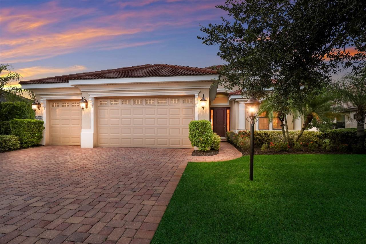 15403 Helmsdale Pl., Lakewood Ranch, FL 34202