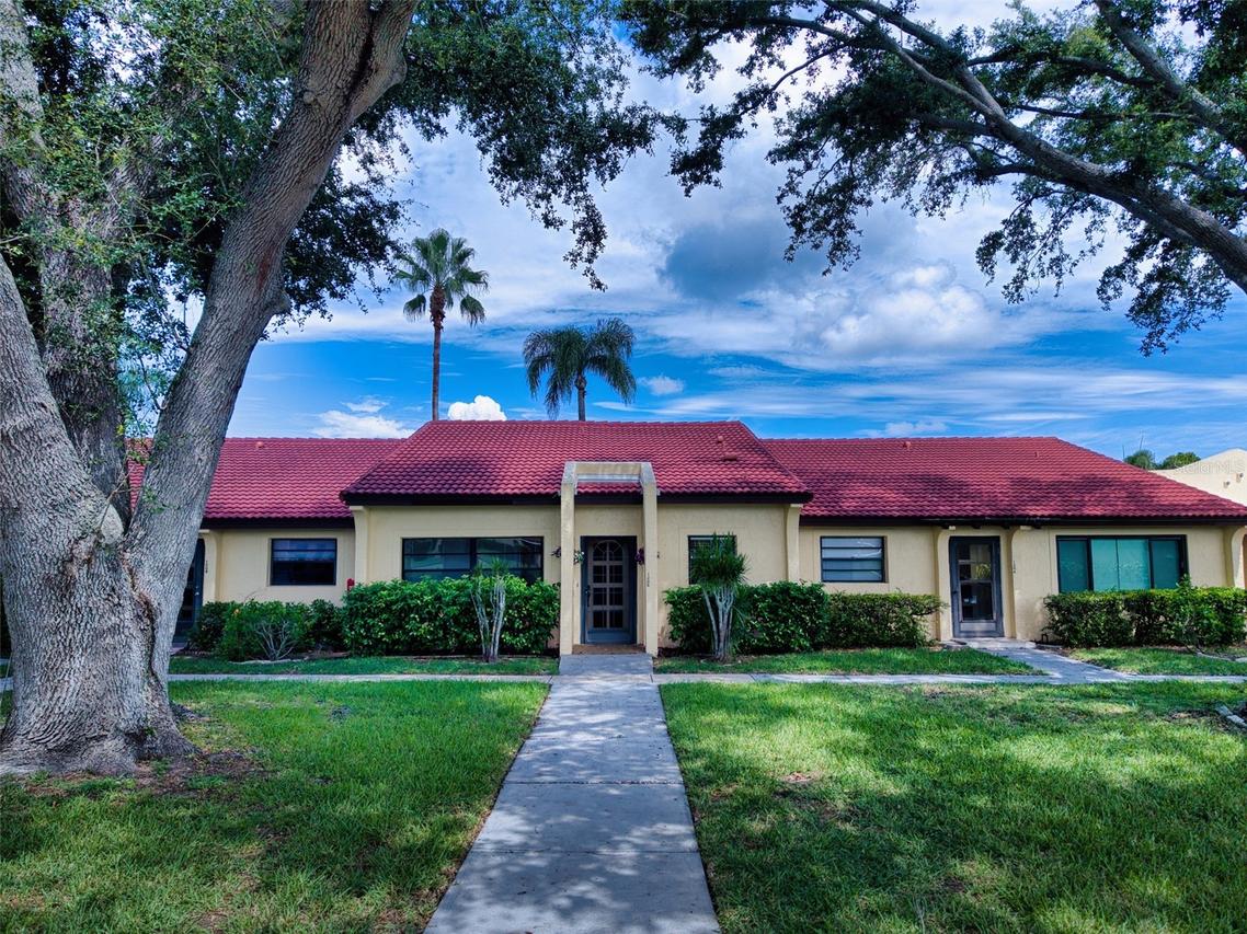 1206 58th St., Bradenton, FL 34209