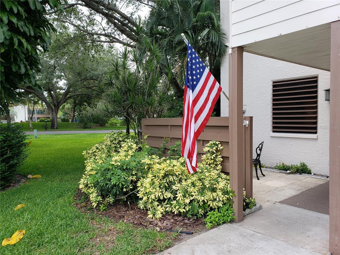 138 Pineneedle Dr., Bradenton, FL 34210