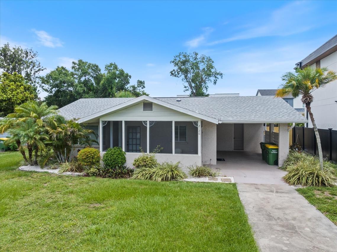2126 Hyde Park St., Sarasota, FL 34239
