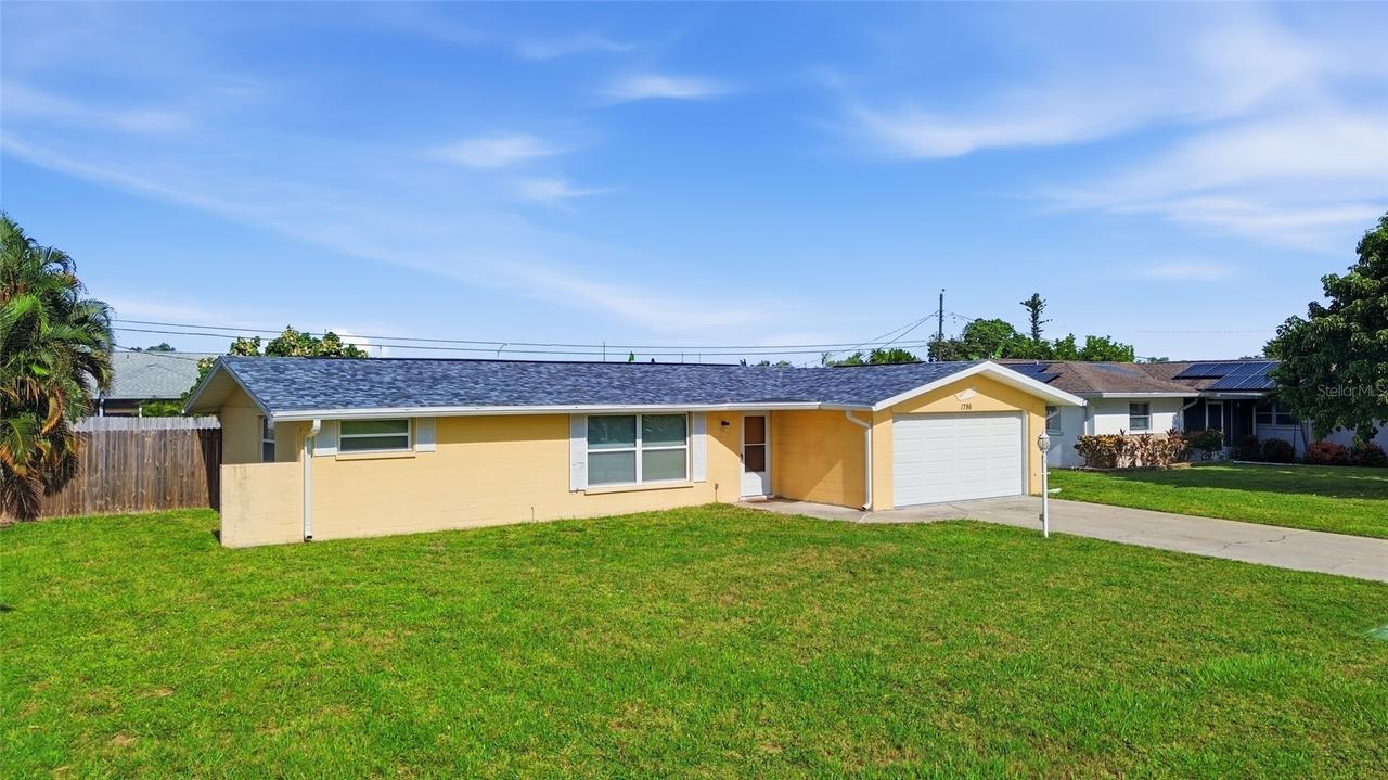 1786 Coconut Dr., Venice, FL 34293