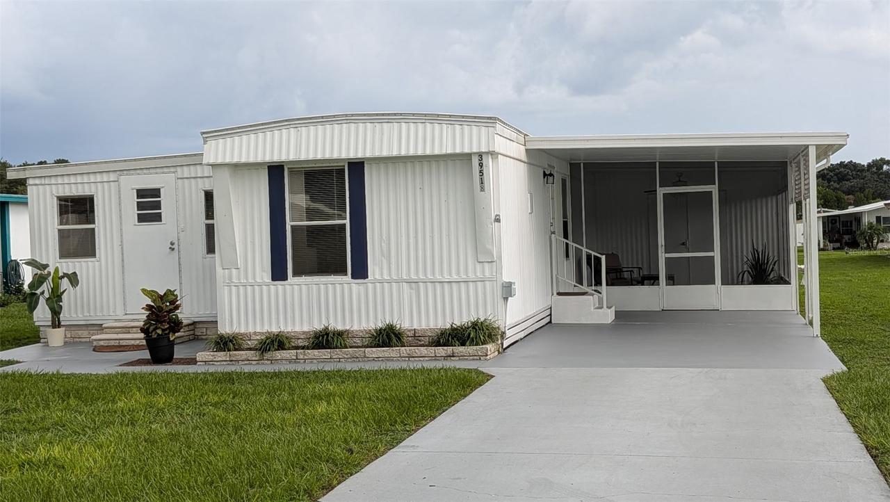 39518 Sterling Dr., Zephyrhills, FL 33542