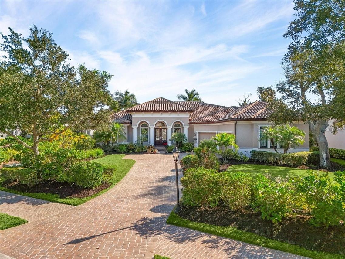 3531 Founders Club Dr., Sarasota, FL 34240