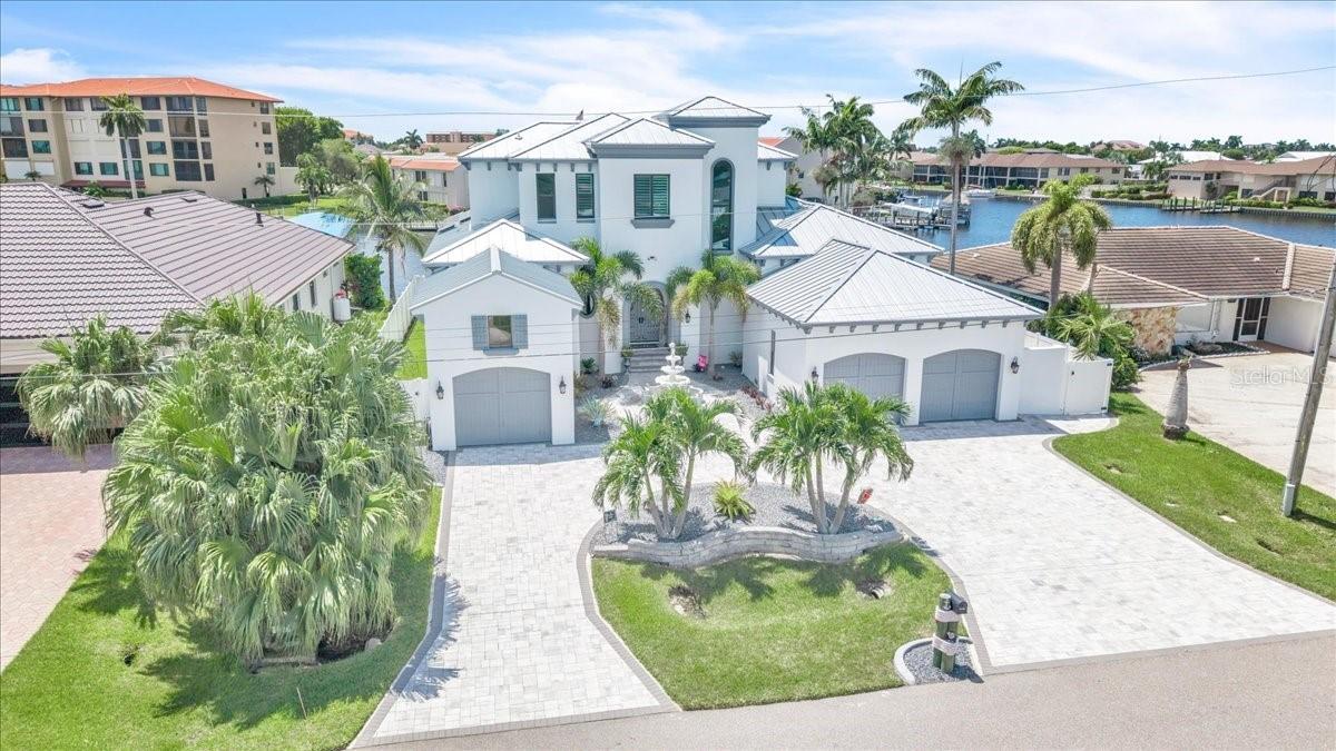 1918 SE 40th St., Cape Coral, FL 33904