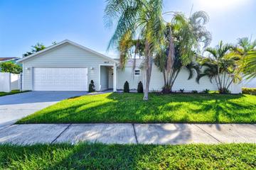 New Homes with In-ground Swimming Pools in Lake Sarasota: August 30th to September 5th
