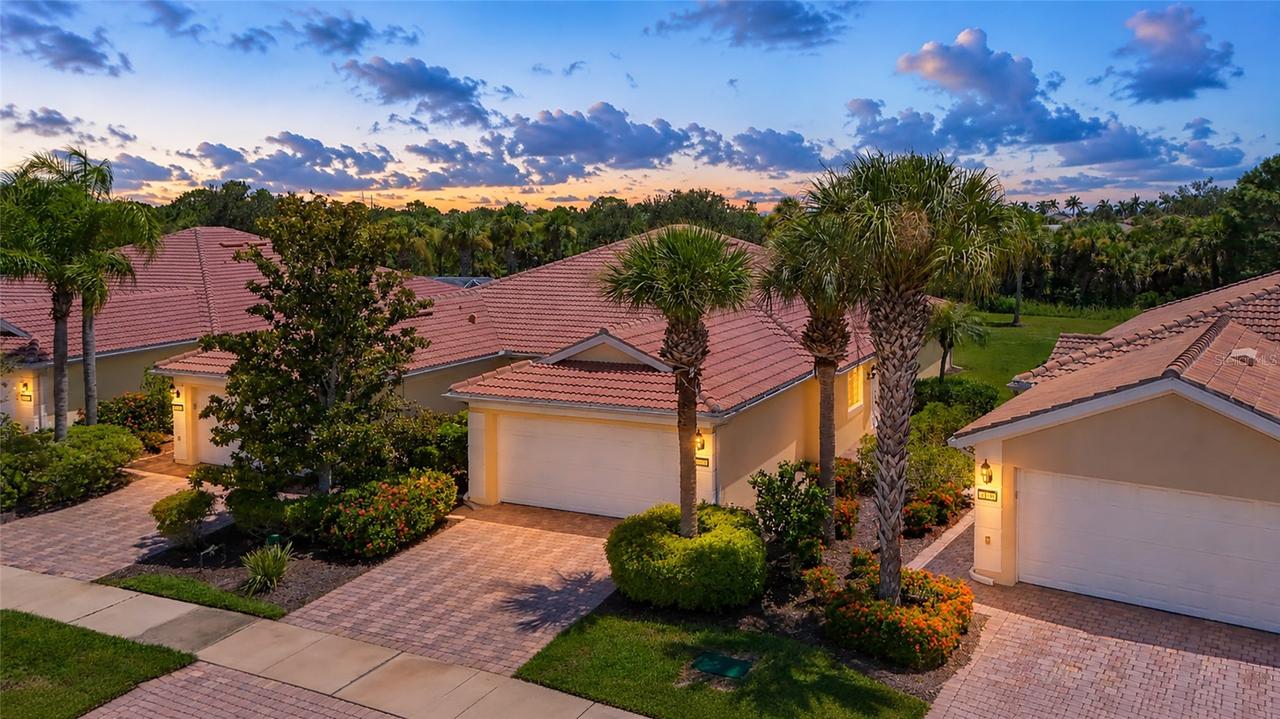 2133 Burgos Dr., Sarasota, FL 34238
