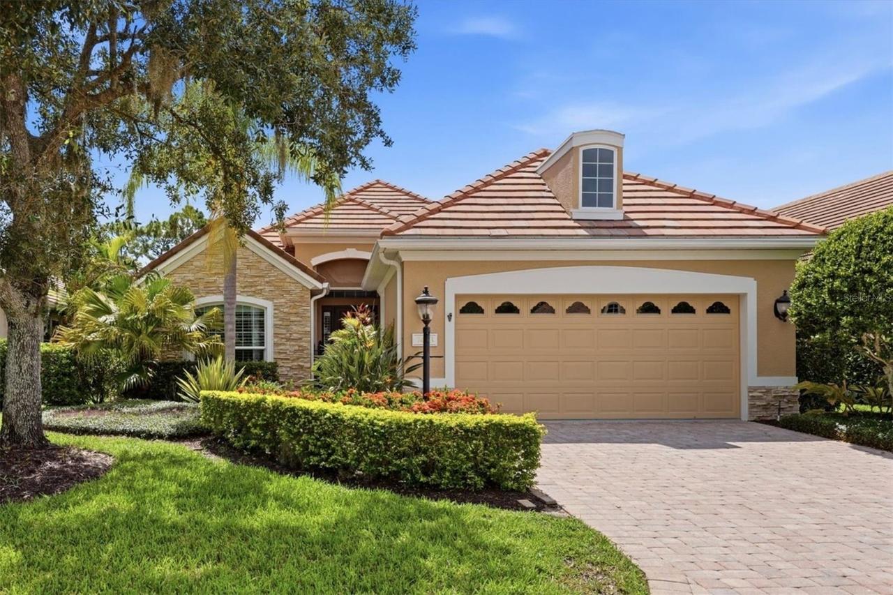 7443 Edenmore St., Bradenton, FL 34202