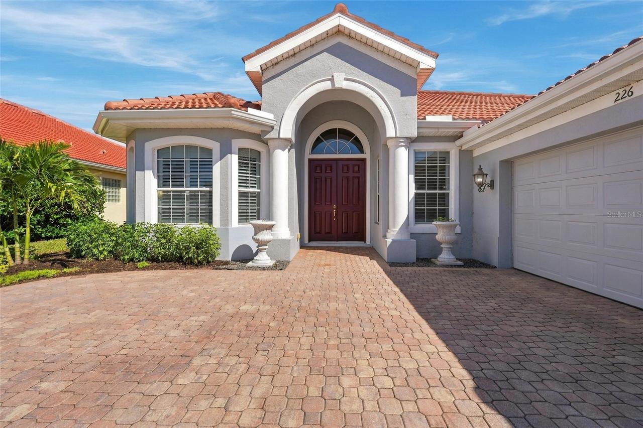 226 Montelluna Dr., North Venice, FL 34275
