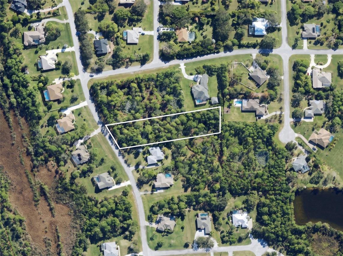 5690 Cypress Creek Dr., Grant Valkaria, FL 32949