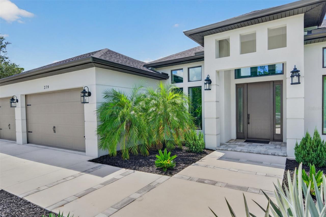 279 Farber St., Port Charlotte, FL 33953