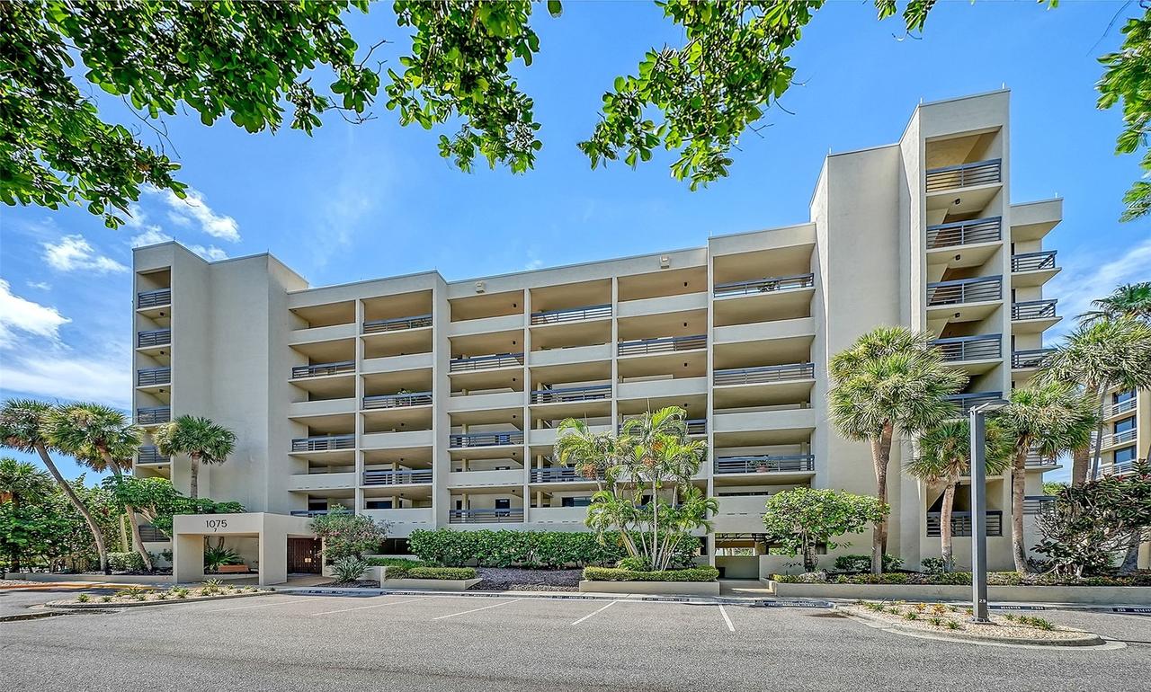 1075 Gulf Of Mexico Dr. #303, Longboat Key, FL 34228
