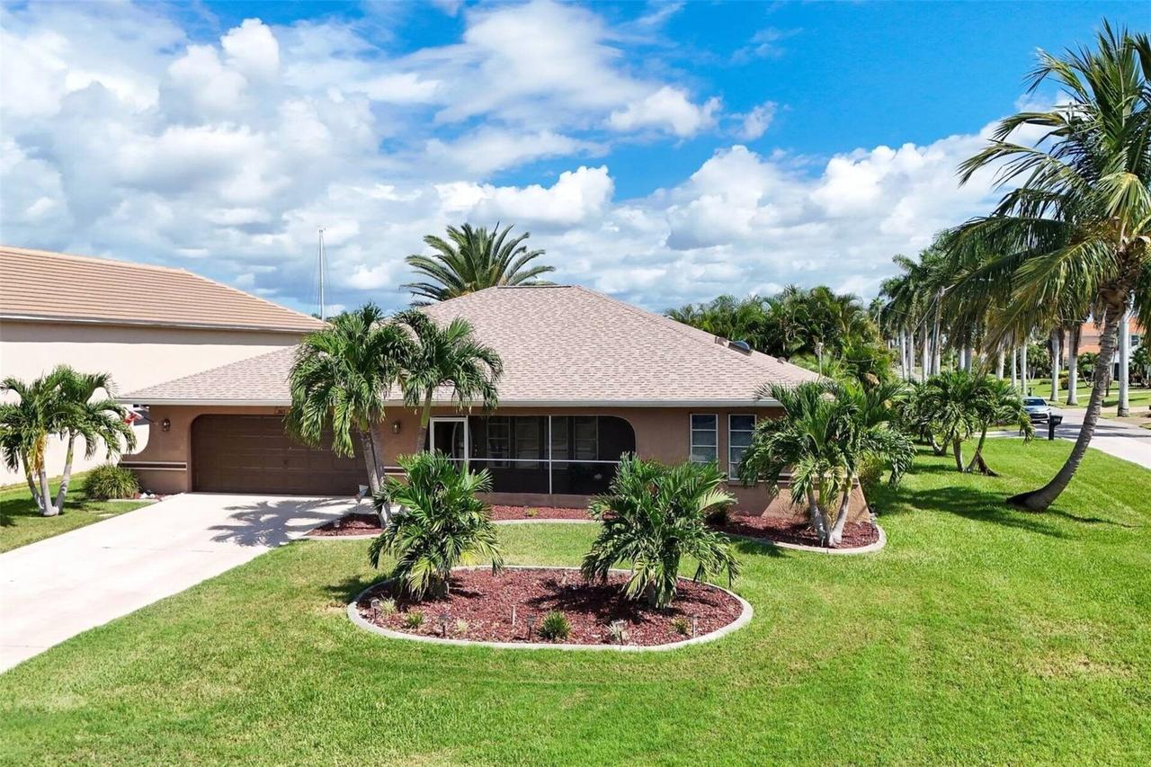 901 SW 51st Ter., Cape Coral, FL 33914