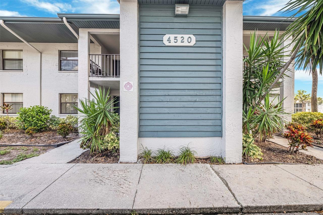 4520 47th Ave. #103, Bradenton, FL 34210
