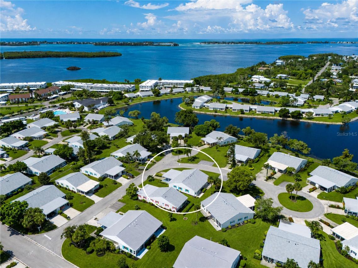 9411 Concord Cir., Bradenton, FL 34210