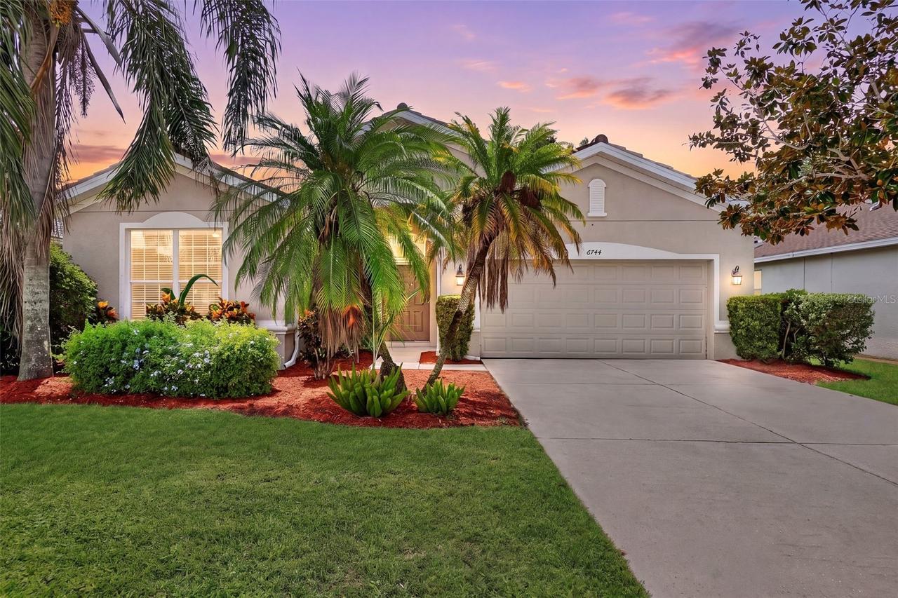 6744 45th Ter., Bradenton, FL 34203