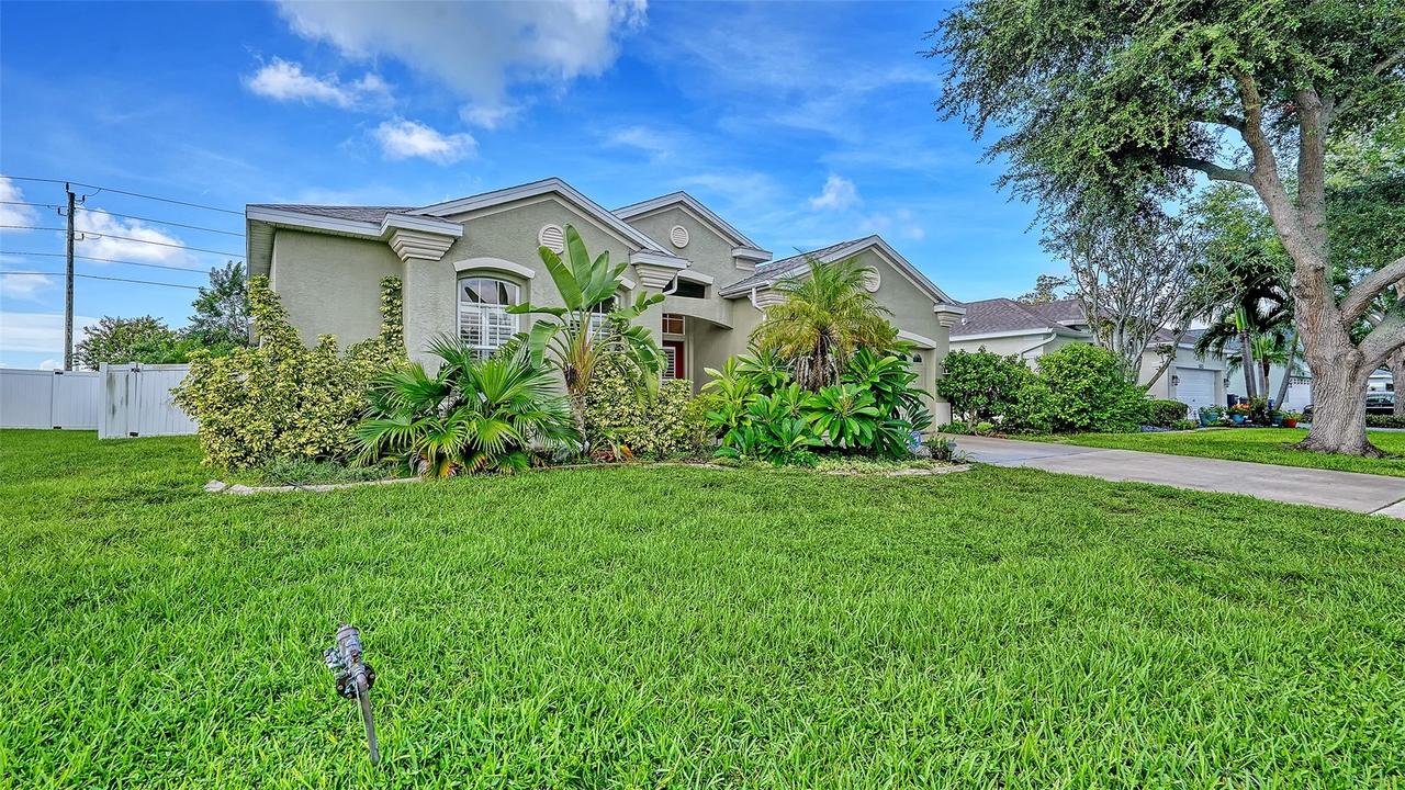 5308 52nd Ave., Bradenton, FL 34210