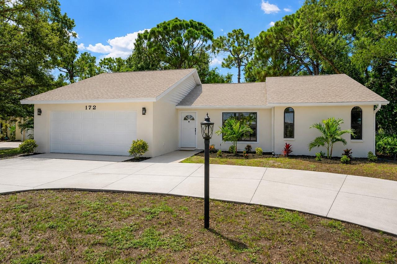 172 Shady Pine Ln., Nokomis, FL 34275