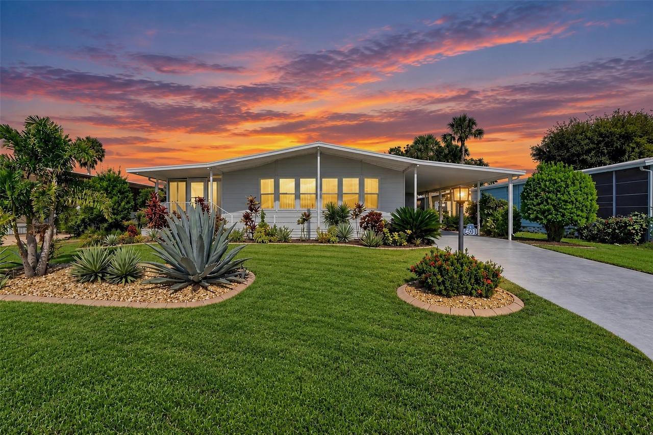 8534 Imperial Cir., Palmetto, FL 34221