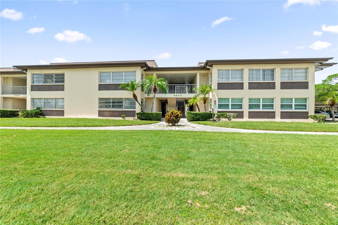 4600 Marine Pkwy. #104, New Port Richey, FL 34652