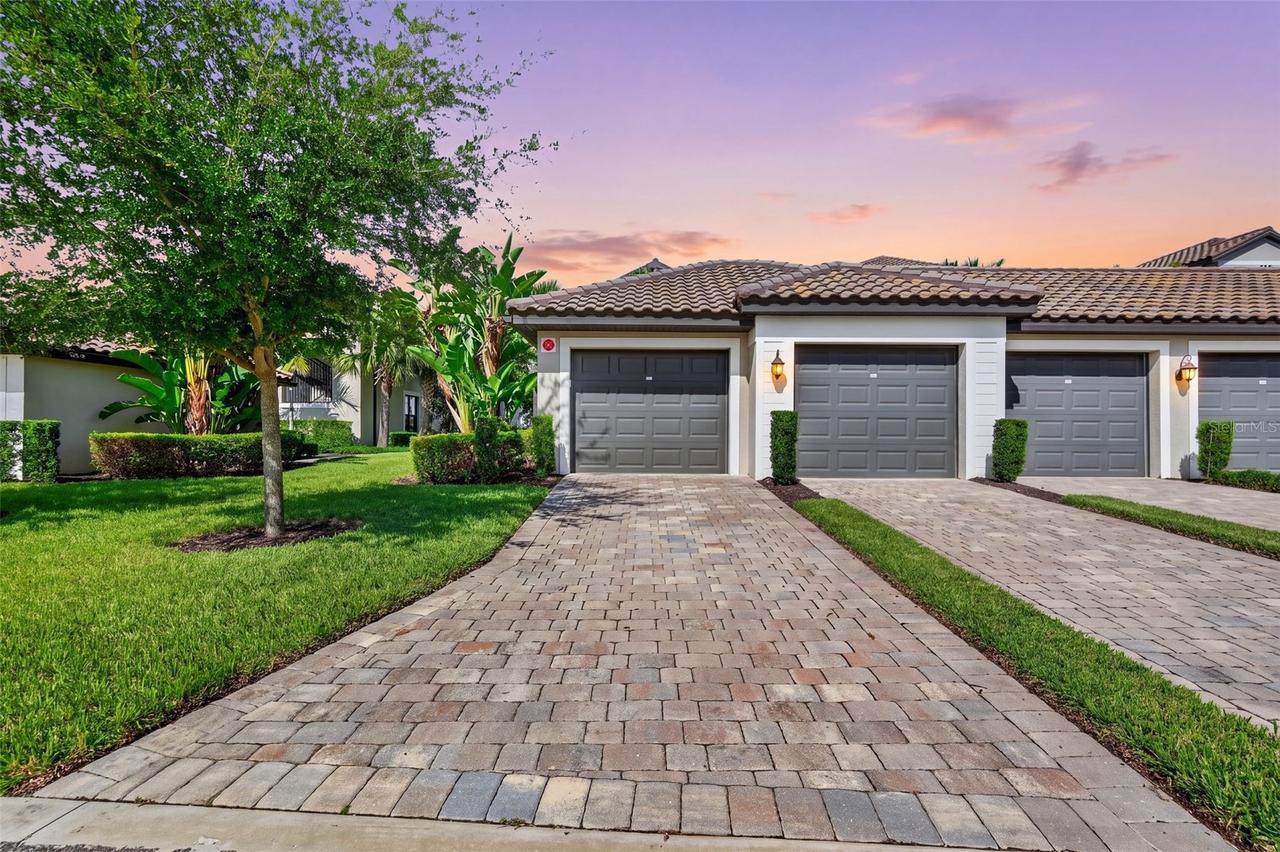 5674 Palmer Cir. #101, Bradenton, FL 34211