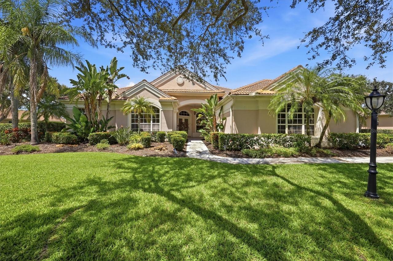 6847 Areca Blvd., Sarasota, FL 34241