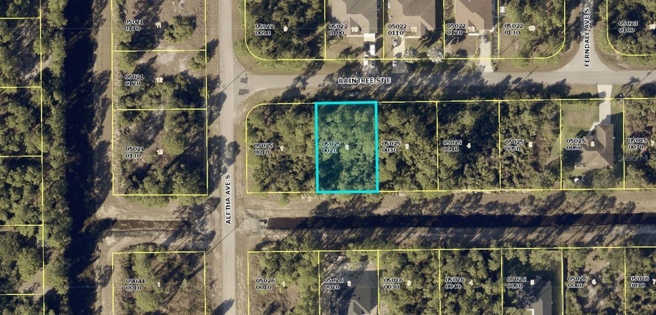 506 Raintree St., Lehigh Acres, FL 33974