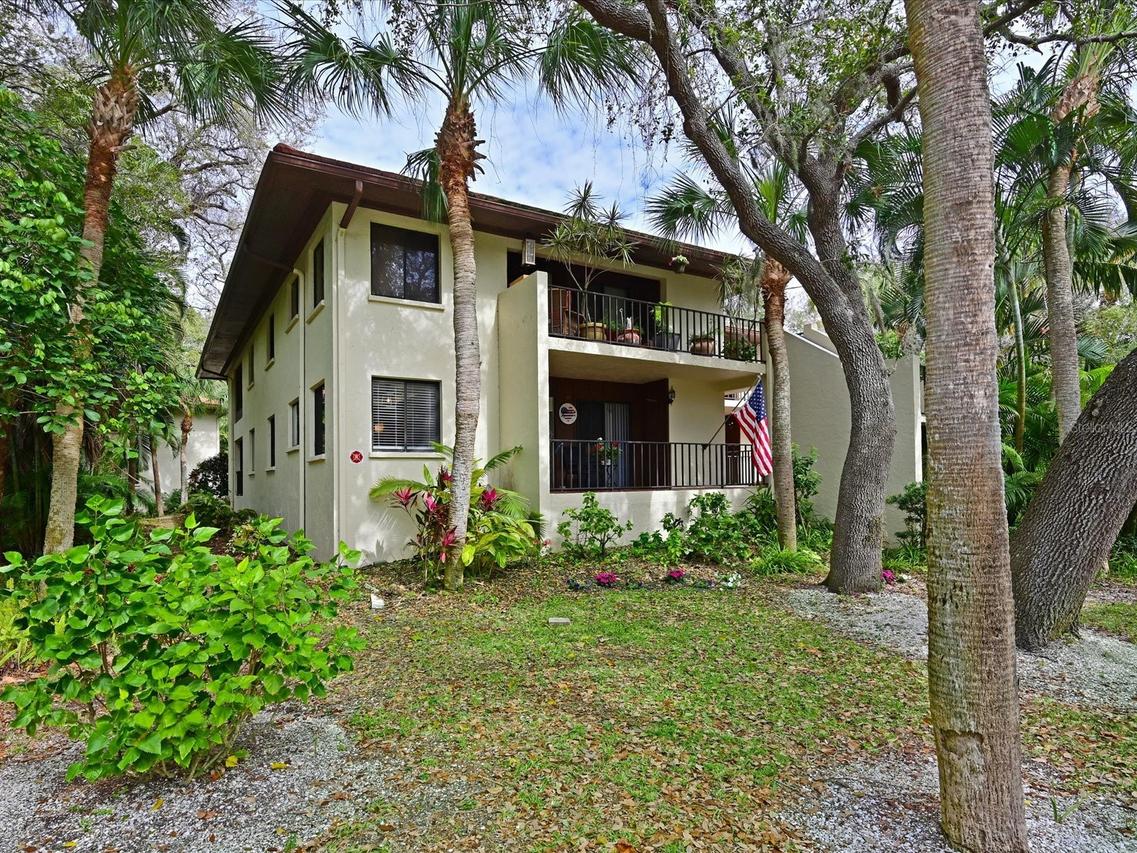 3904 Mourning Dove Dr. #225, Bradenton, FL 34210