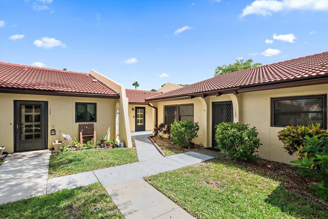 1205 56th St., Bradenton, FL 34209