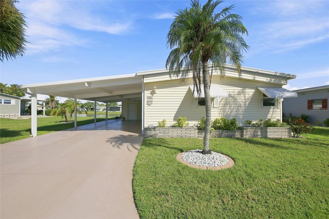 106 King Arthur Dr., Nokomis, FL 34275