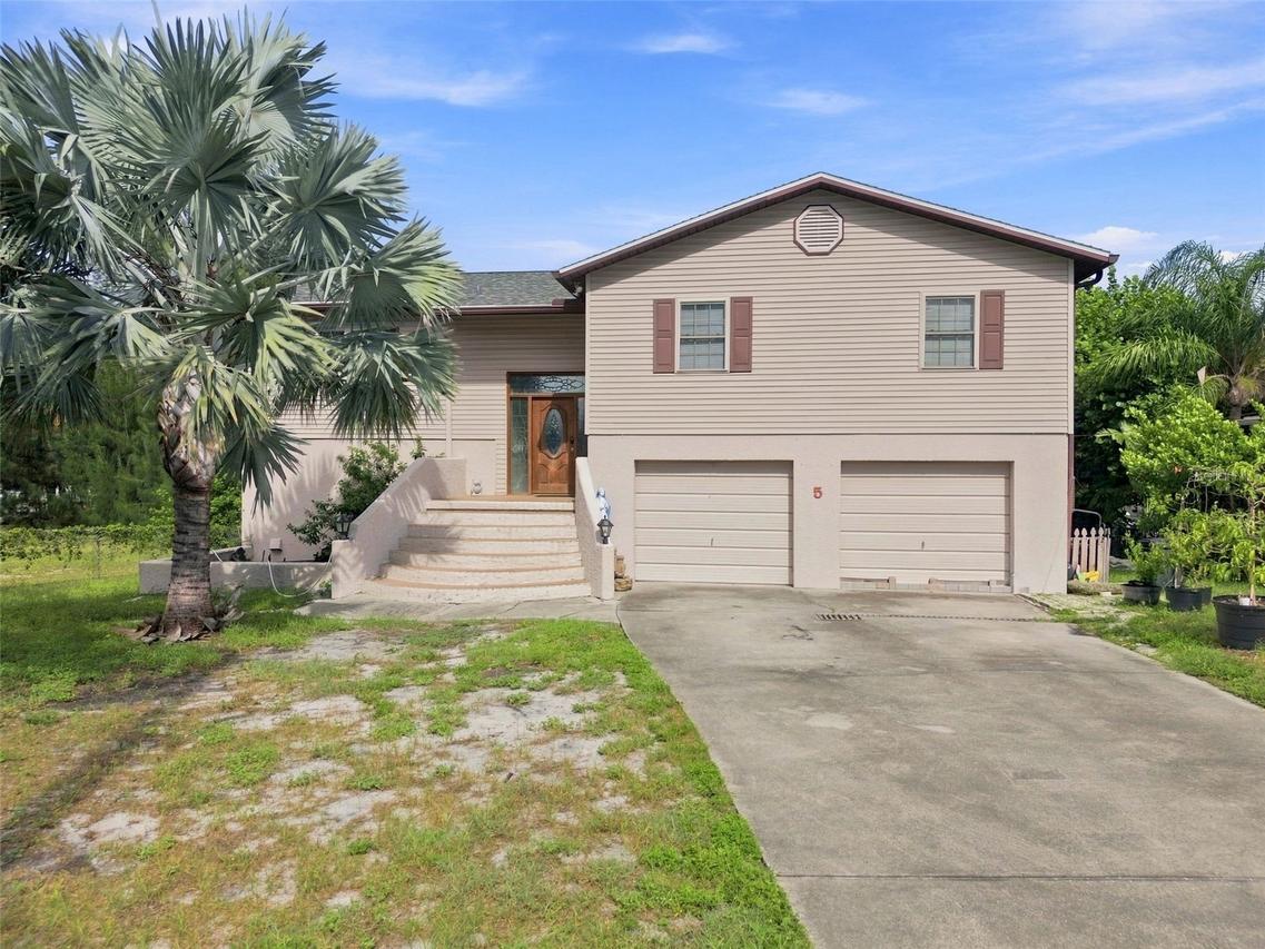 5 Venetian Ct., Tarpon Springs, FL 34689
