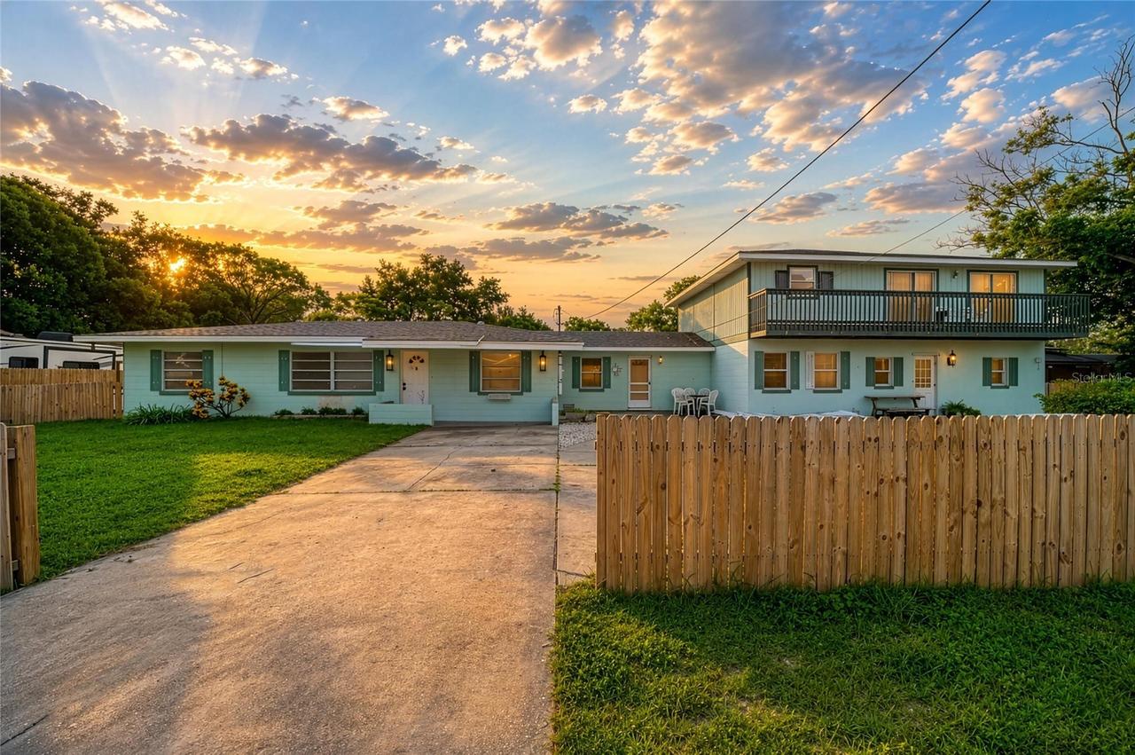 5423 21st St., Bradenton, FL 34207