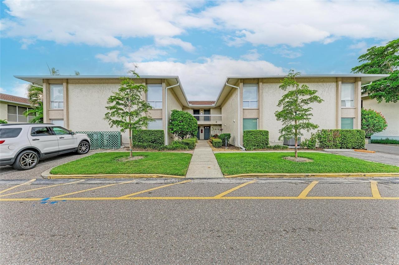 2121 Wood St. #113, Sarasota, FL 34237