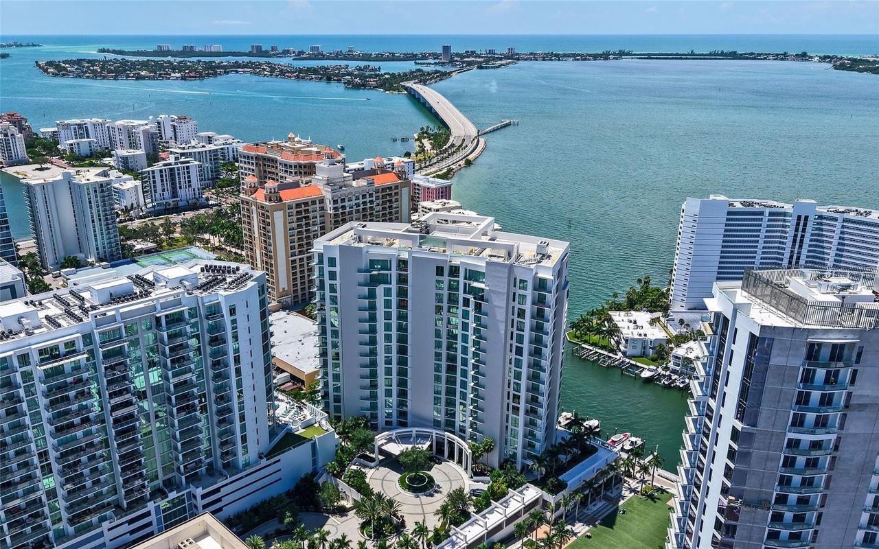 401 Quay Commons #805, Sarasota, FL 34236
