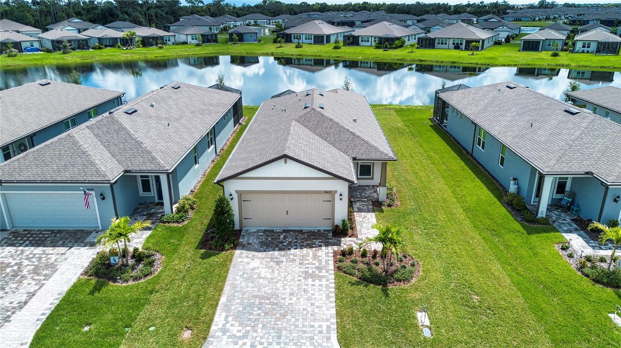 9437 Shorebird Ct., Parrish, FL 34219