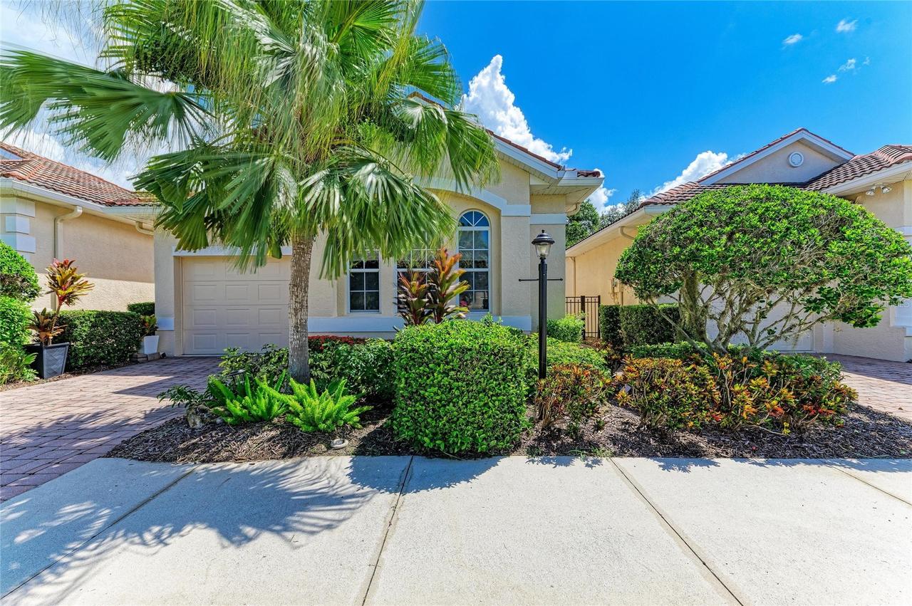 7751 33rd St., Sarasota, FL 34243