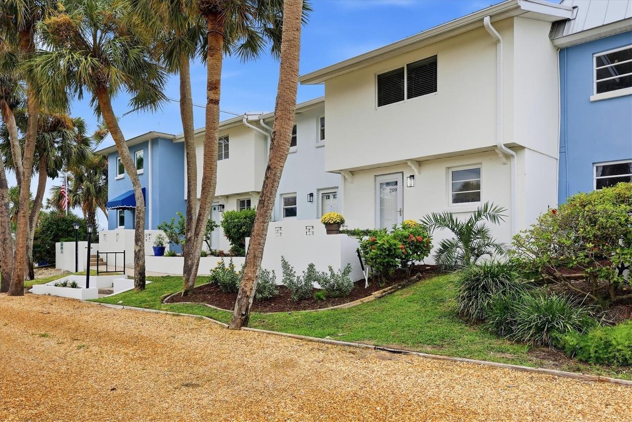 4532 Ocean Blvd. #209, Sarasota, FL 34242