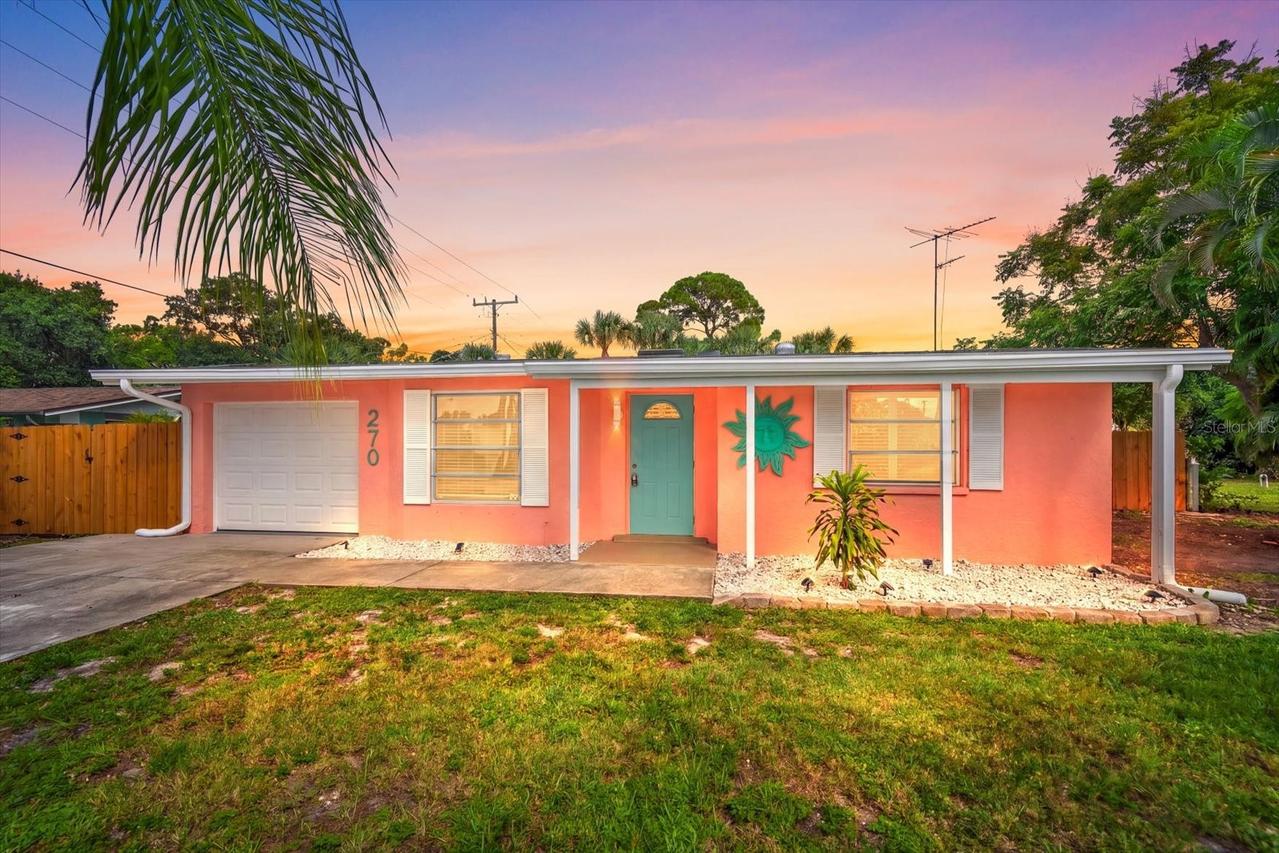 270 W Seminole Dr., Venice, FL 34293