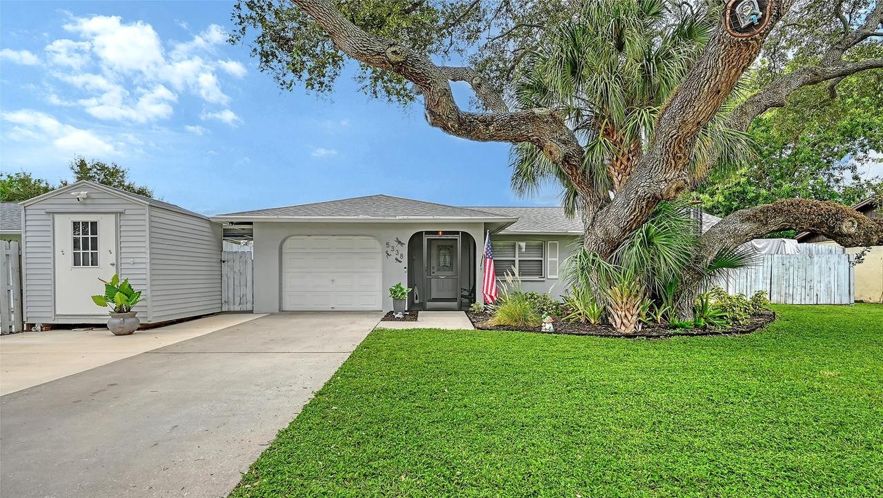 5338 Foxwood Dr., Sarasota, FL 34232