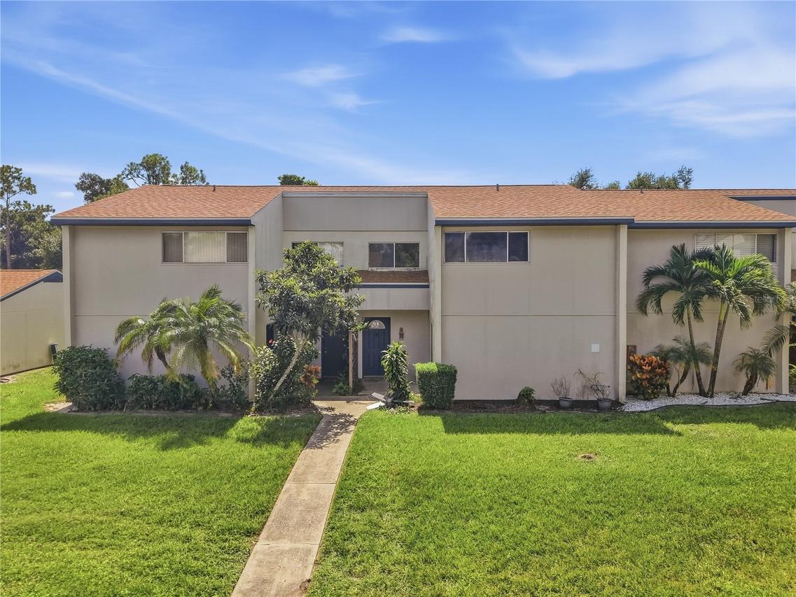 912 Byron Ln. #5C, Sarasota, FL 34243